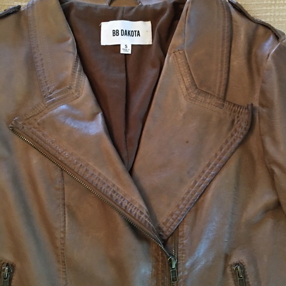 Host Pick! BB DAKOTA FAUX LEATHER JACKET– Size Small Ladies - Picture 3 of 7